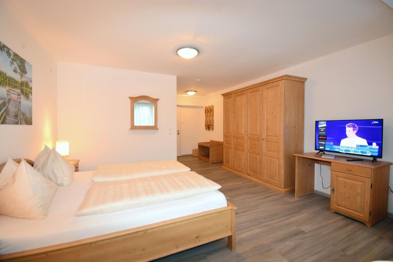 Landhotel Post Ebensee Am Traunsee ***S Esterno foto
