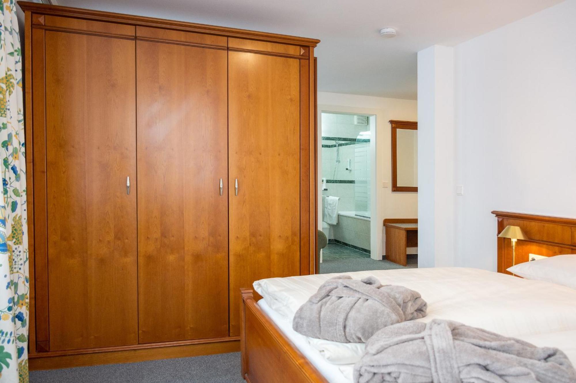 Landhotel Post Ebensee Am Traunsee ***S Esterno foto