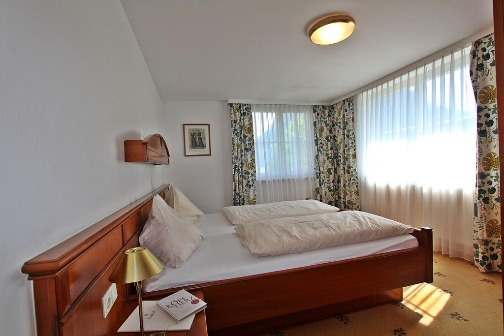 Landhotel Post Ebensee Am Traunsee ***S Esterno foto