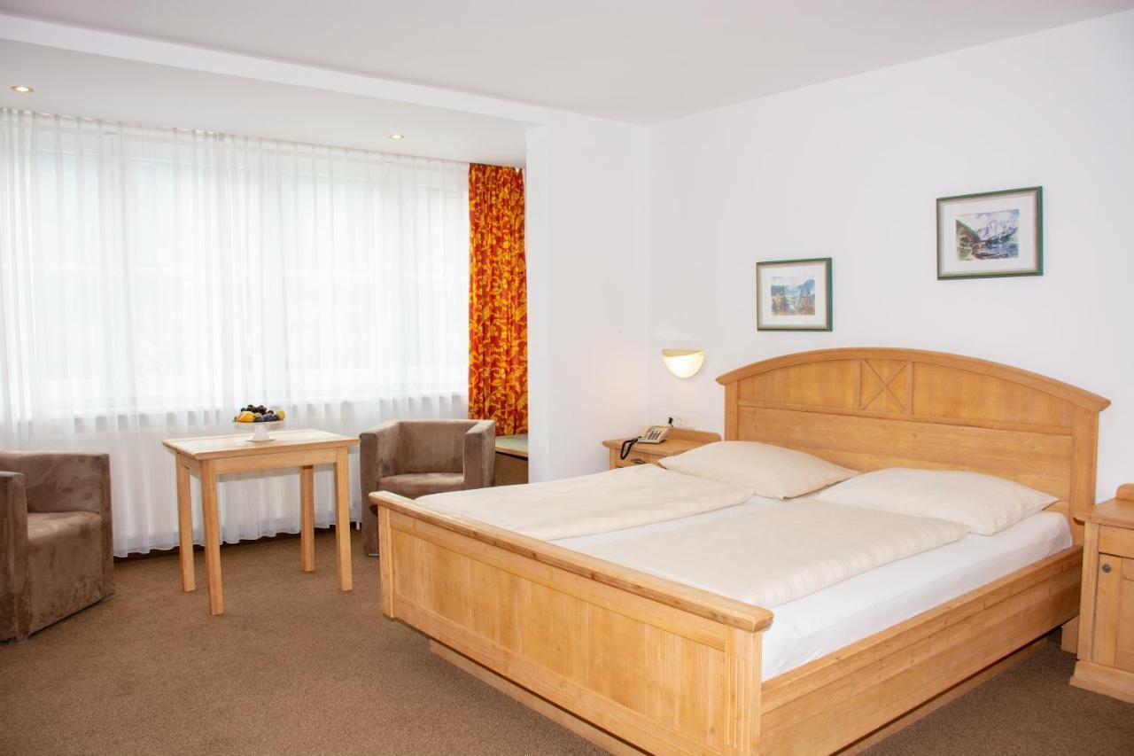 Landhotel Post Ebensee Am Traunsee ***S Esterno foto